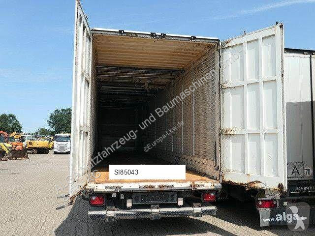 Semitrailer Krone SDK 27, Schlüssellochblech,...