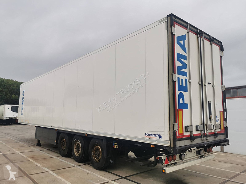 Semitrailer Schmitz Cargobull 24 EURO MEATRAIL