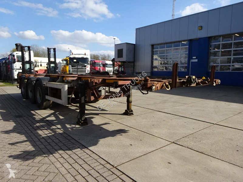 Semitrailer Van Hool Tank Chassis 20 + 30 FT /...