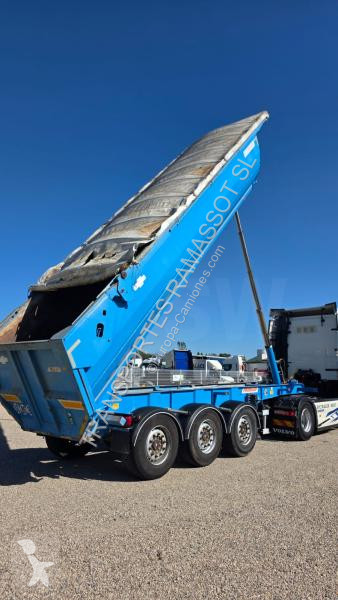 Semitrailer Fruehauf  Benne 38 T – 3 essieux