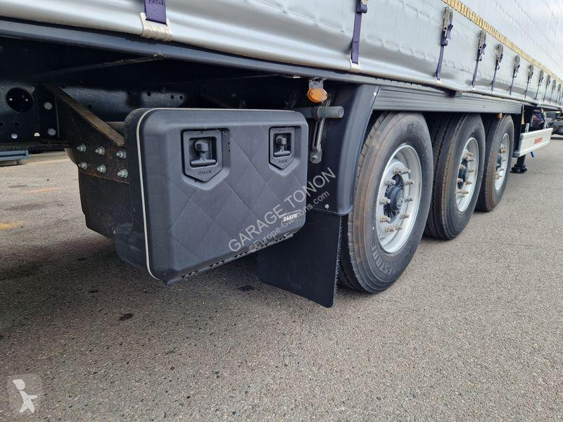 Semitrailer Kässbohrer  TAUTLINER