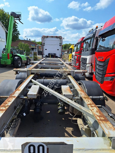 Semitrailer Trailor SYY3TT ADR