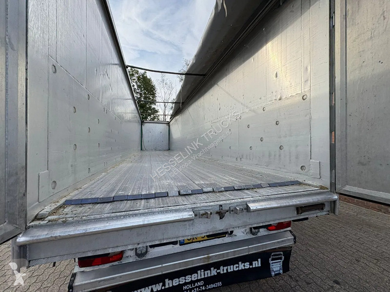 Semi reboque Kraker trailers 92m3, Walking...