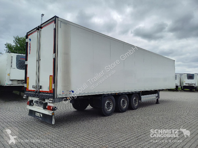 Semiremorca Schmitz Cargobull Tiefkühler Standard