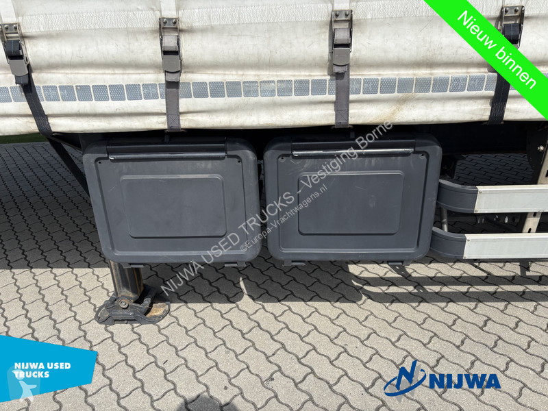 Semiremorca Pacton L3-002 Liftas + Schuifzeil