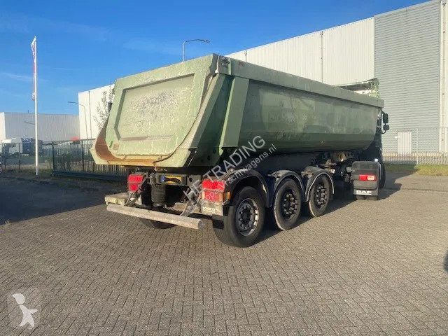 Oplegger Schmitz Cargobull stalen kipper, 28...