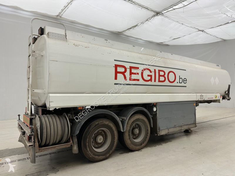 Semiremorca EKW Tank 32000 L