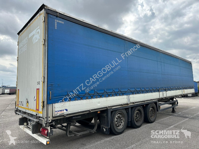 Semitrailer Schmitz Cargobull Semitrailer...