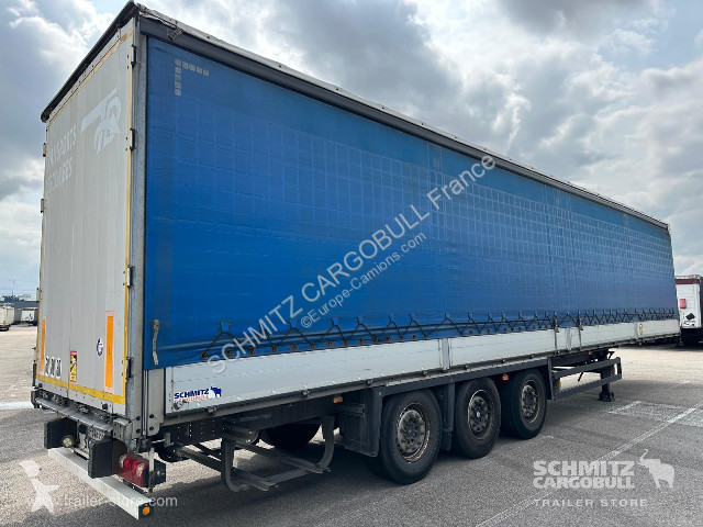 Semitrailer Schmitz Cargobull Semitrailer...