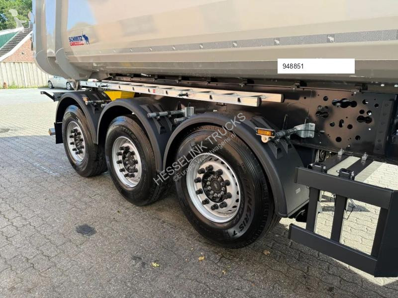 Semirremolque Schmitz Cargobull SKI 24 SL 28m3...