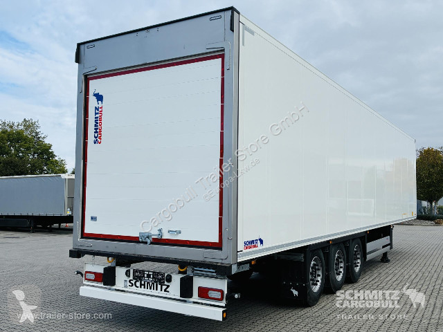 نصف مقطورة Schmitz Cargobull Tiefkühler...