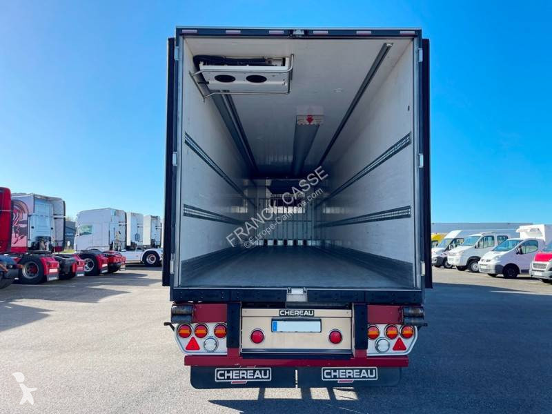 نصف مقطورة Chereau