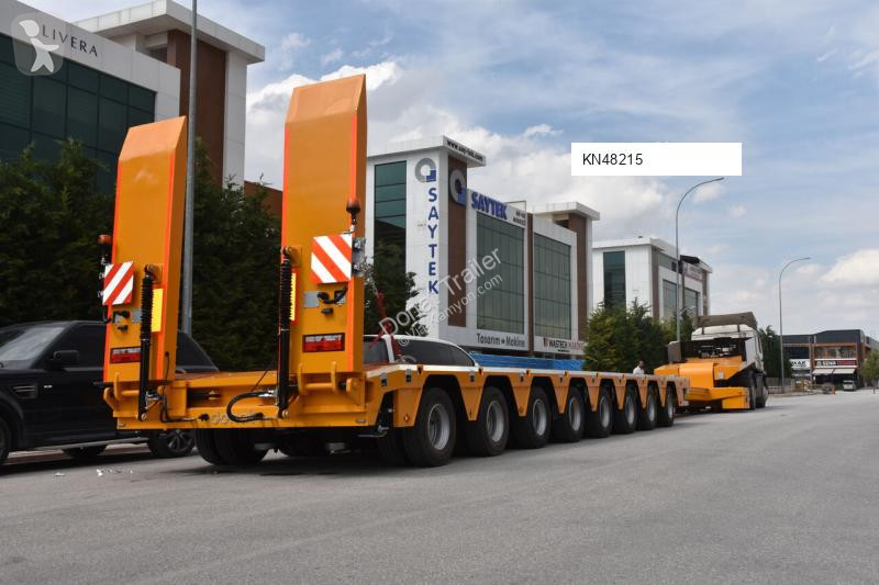 Donat 8 axle Heavy Duty lowbed with hydraulic...