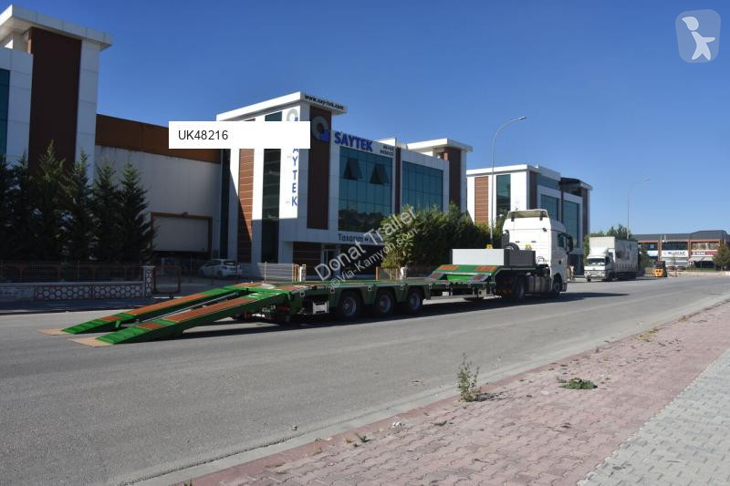 Трал Donat 3 axle lowbed extendable - SAF -...