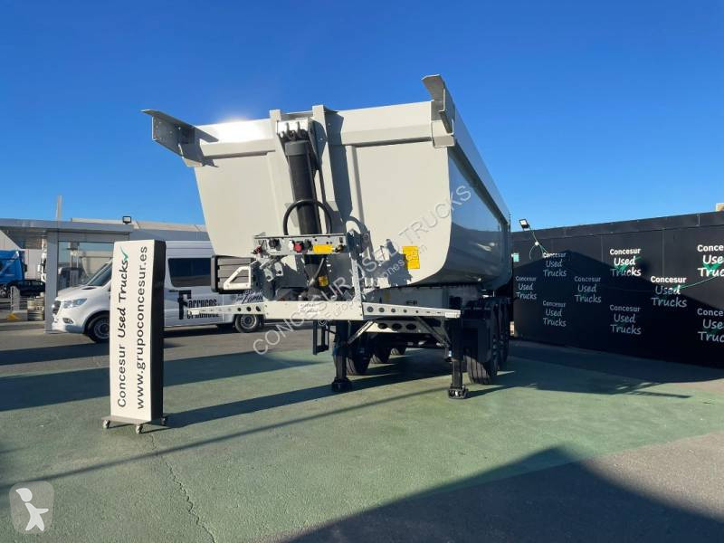 نصف مقطورة Schmitz Cargobull 24