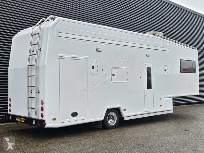 Полуприцеп  CAMPER TRAILER / MOBIL HOME