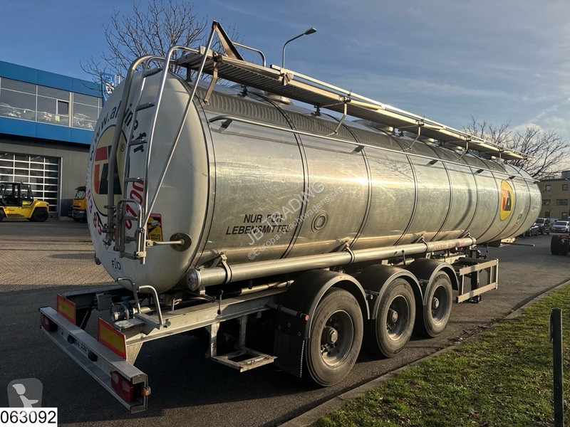 نصف مقطورة Maisonneuve Food 34.000 Liter, 5 Comp