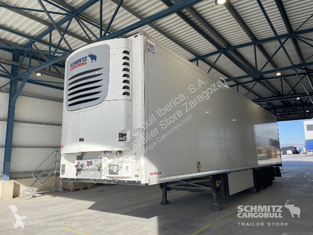 نصف مقطورة Schmitz Cargobull Reefer Standard