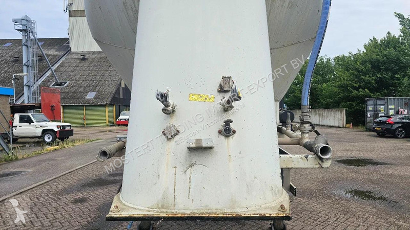 Semitrailer Spitzer Eurovrac Silo 43m3 Spitzer...