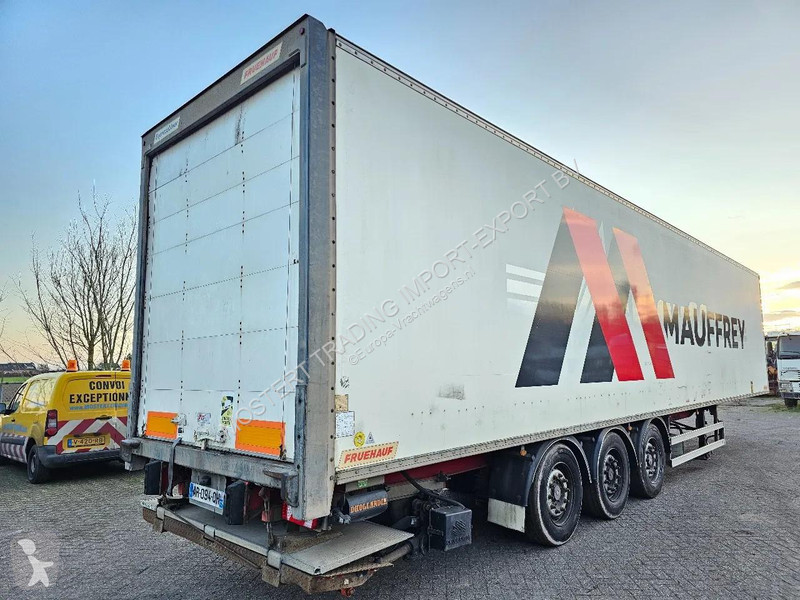 Semi reboque Fruehauf TX34 Fruehauf Enclosed...