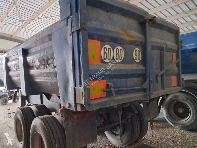 نصف مقطورة Trailor