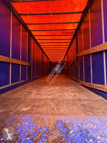 نصف مقطورة Schmitz Cargobull
