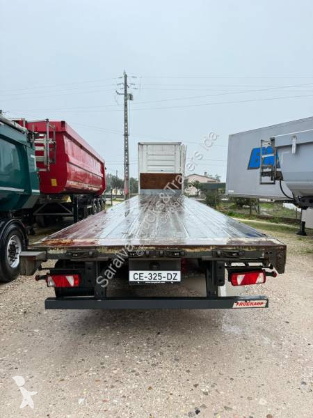 نصف مقطورة Fruehauf