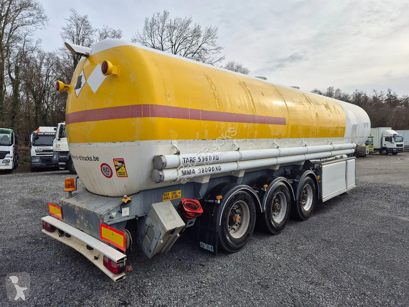 نصف مقطورة Stokota FUEL/CARBURANT 42000L - 5 COMP