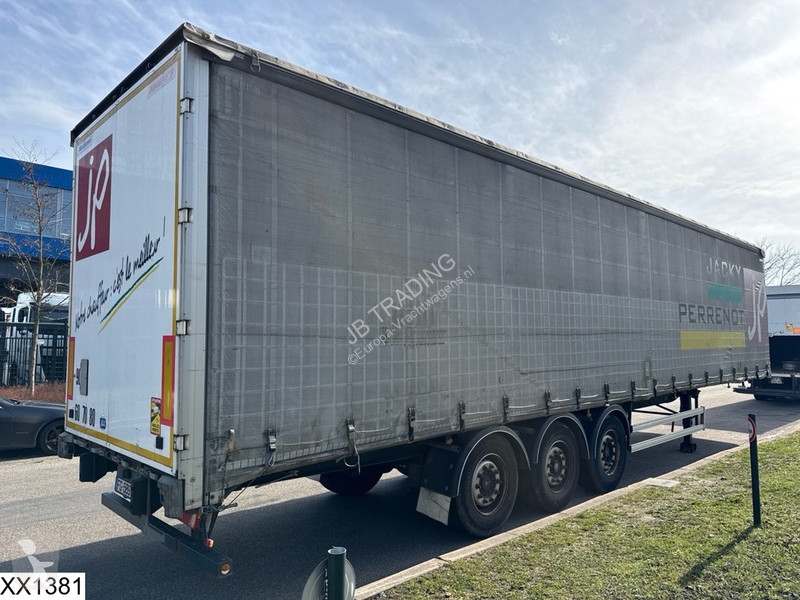 Semirremolque Fruehauf Tautliner Lift axle