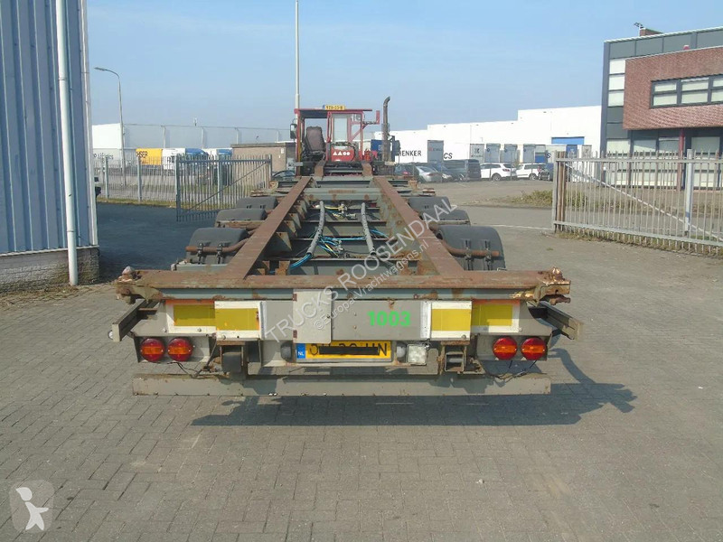 نصف مقطورة Pacton 3 AXLE