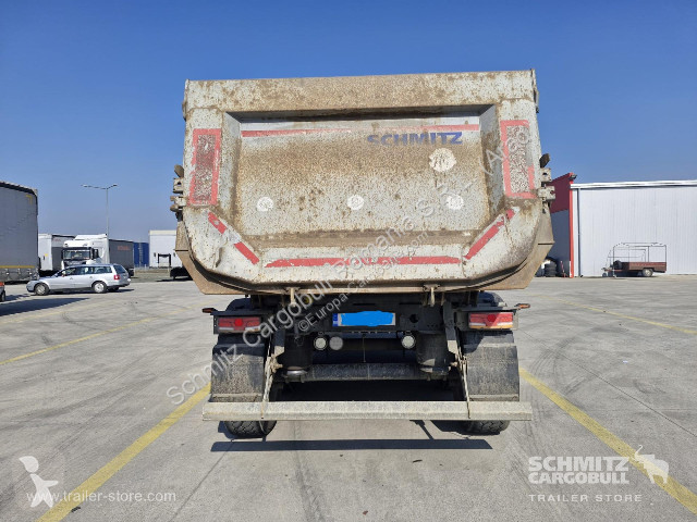 نصف مقطورة Schmitz Cargobull Kipper Stahlrundmulde