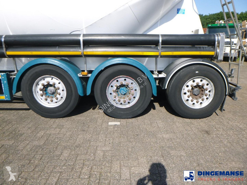 Semi remorque Feldbinder Powder tank alu 40 m3...