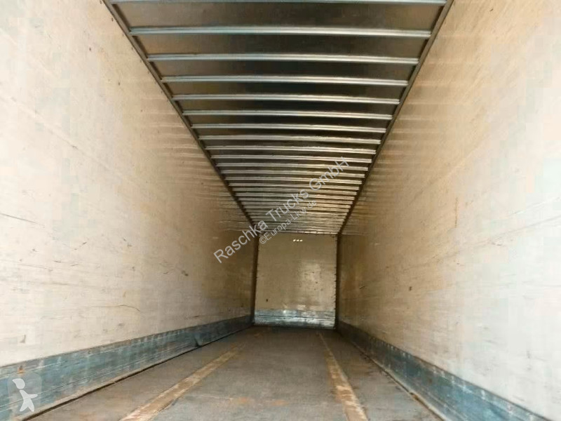 نصف مقطورة Trailor Koffer