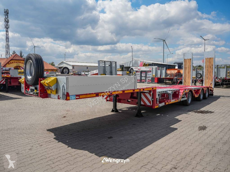 Náves MAX Trailer Semi | 3 axle | Radmulden