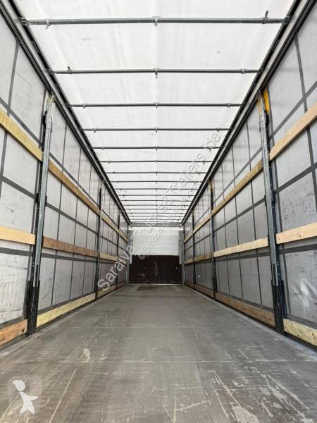 نصف مقطورة Schmitz Cargobull