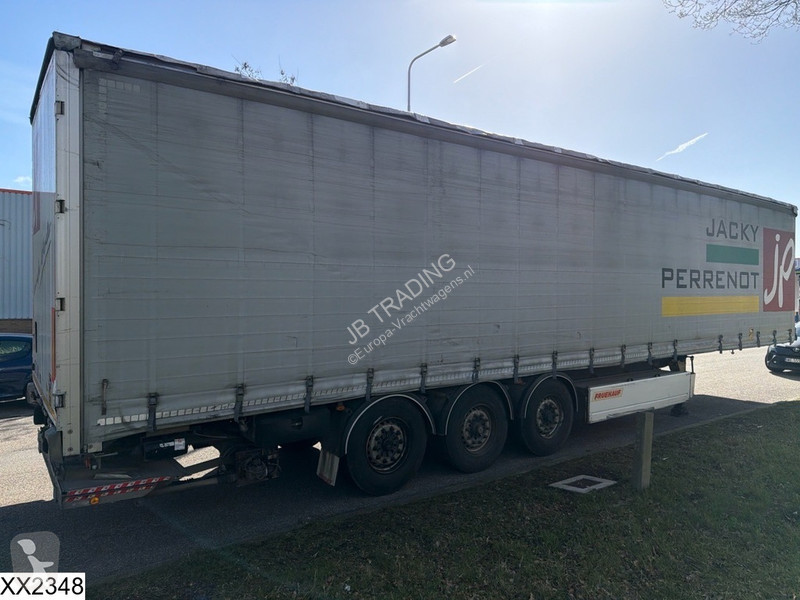 نصف مقطورة Fruehauf Tautliner Dhollandia