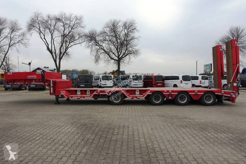 Полуремарке Langendorf low-bed semi-trailer /...