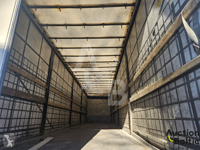 نصف مقطورة Schmitz Cargobull 24