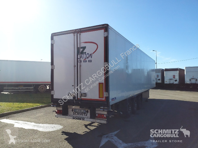 نصف مقطورة Schmitz Cargobull Semitrailer Reefer...