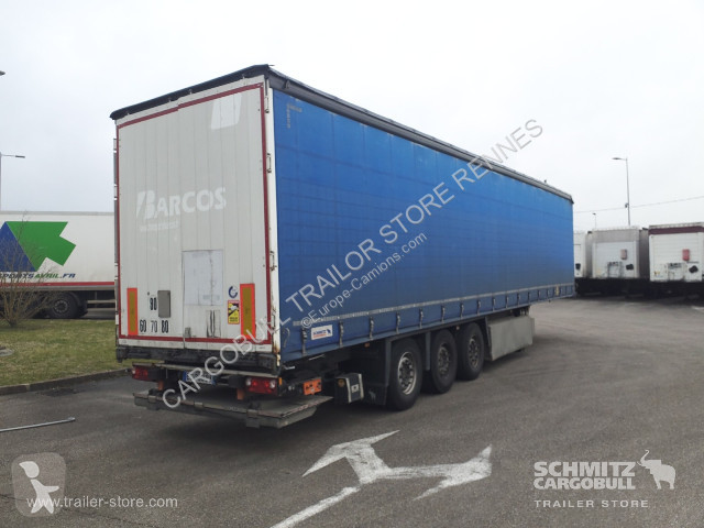 نصف مقطورة Schmitz Cargobull Semitrailer...