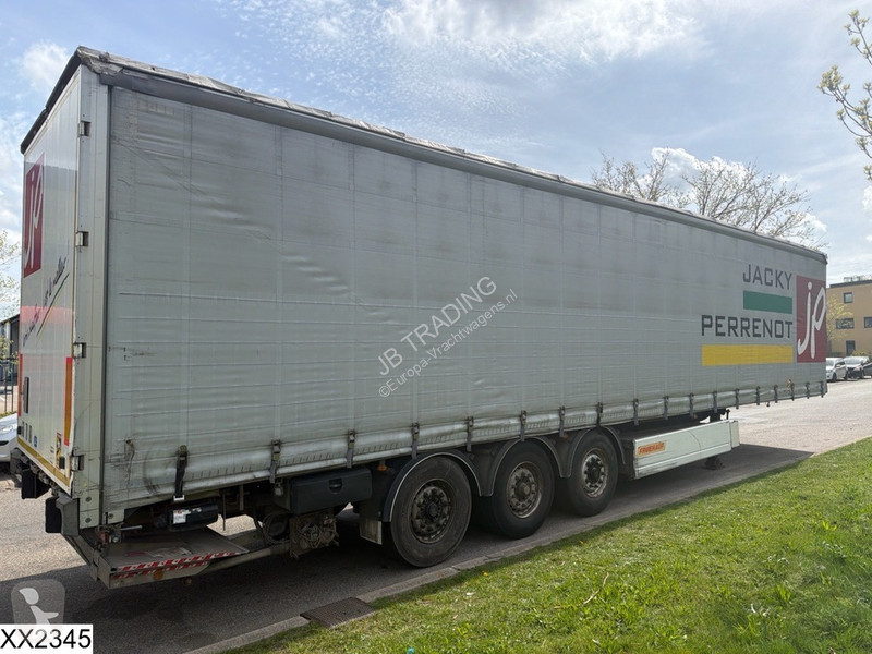 نصف مقطورة Fruehauf Tautliner Dhollandia