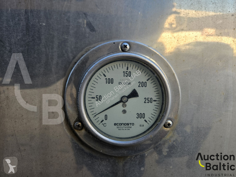 نصف مقطورة Burg BP012-24Z