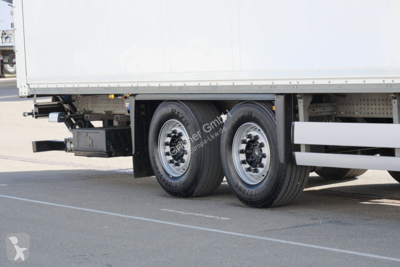نصف مقطورة Schmitz Cargobull SBO 18 / LBW BÄR...