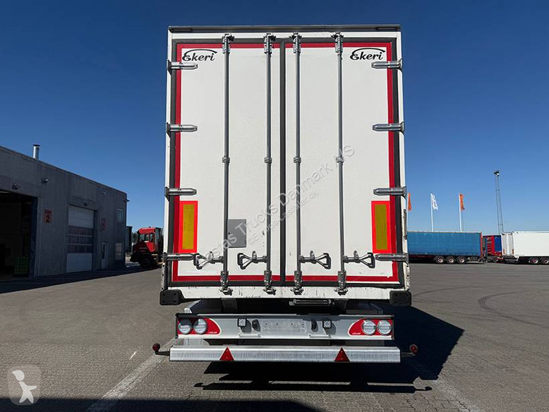 نصف مقطورة Ekeri Refrigerated trailer /...