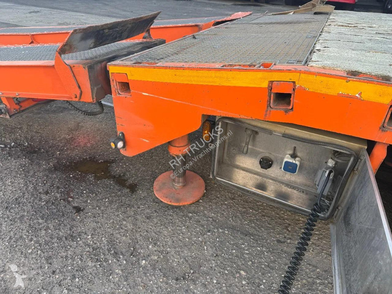 Maskinbæreren Meusburger MTS 3 2 AXLE FORCED...