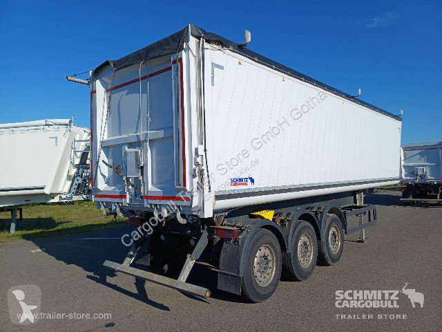 نصف مقطورة Schmitz Cargobull Kipper...