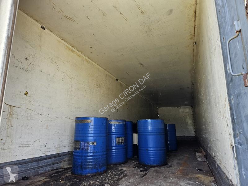نصف مقطورة Trouillet  FOURGON 2 ESSIEUX