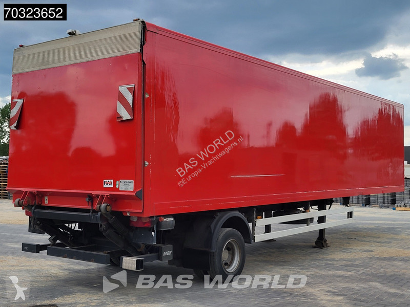 نصف مقطورة  Tail gate