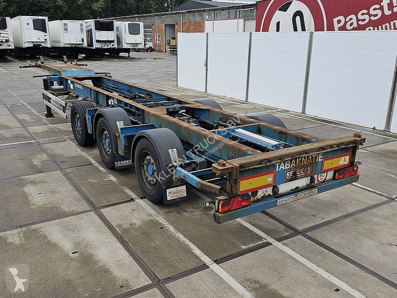 نصف مقطورة Renders CHASSIS PORTMASTER