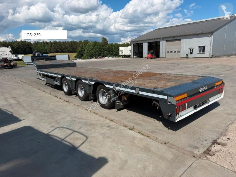 Náves na prepravu strojov Nooteboom Low Loader...